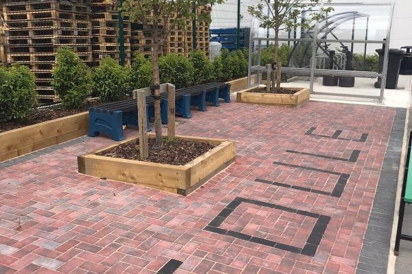paving company for commercial premises